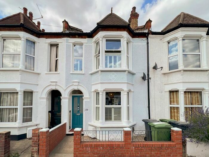 4 Bedroom Terraced House To Rent In Fernbrook Road, Hither Green, London, SE13