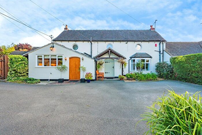 4 Bedroom Barn Conversion For Sale In Coplow Lane, Foston, Derby, DE65