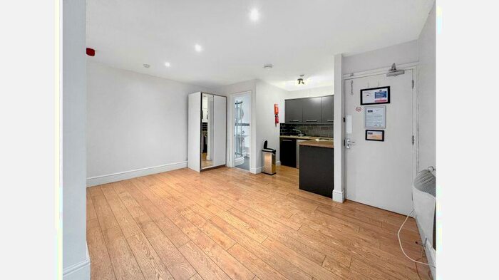 1 Bedroom Flat To Rent In Cathedral Road, Pontcanna, Cardiff, CF11