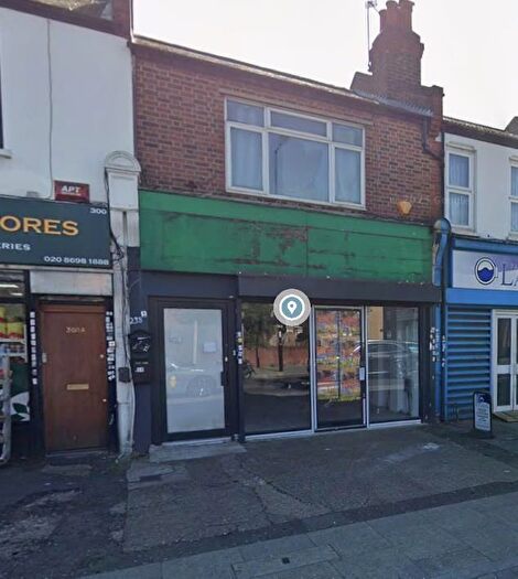 Studio To Rent In Sangley Road, London, SE6