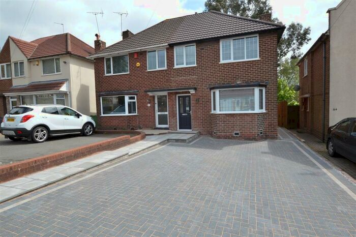 3 Bedroom Semi-Detached House To Rent In Tyndale Crescent, Pheasey, Great Barr, B43