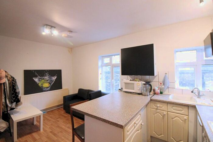 2 Bedroom Flat To Rent In Chalton Street, Euston, NW1