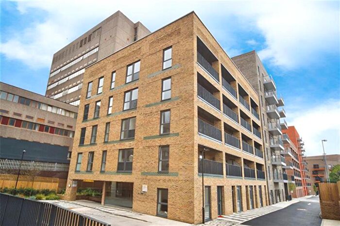 2 Bedroom Flat For Sale In Catkin Road, London, NW9