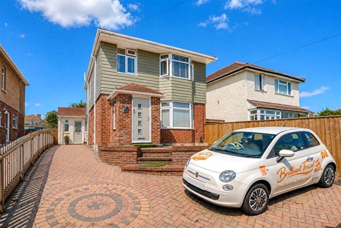 4 Bedroom Detached House For Sale In Uppleby Road, Parkstone, Poole, Dorset, BH12