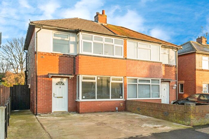 3 Bedroom Semi Detached House For Sale In Harrowden Road, Wheatley, Doncaster, DN2