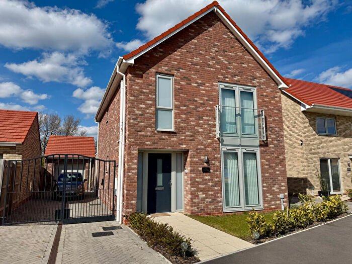 3 Bedroom Detached House For Sale In Hyde Green, Hornsea, HU18