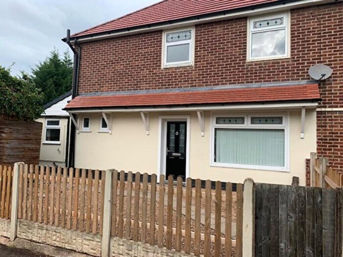 3 Bedroom Semi Detached House To Rent In Bedroom Semi-Detached House, Buxton Road, Chaddesden, DE21