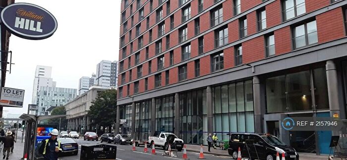 2 Bedroom Flat To Rent In Argyle Street, Glasgow, G2