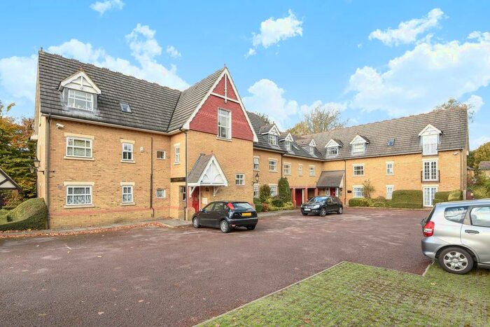 2 Bedroom Flat To Rent In Watford Road, WD3