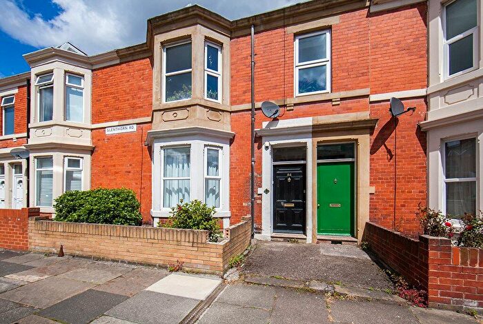 2 Bedroom Flat For Sale In Glenthorn Road, Jesmond, Newcastle, NE2