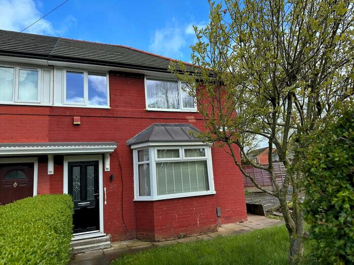3 Bedroom End Of Terrace House To Rent In Haveley Road, Manchester, M22