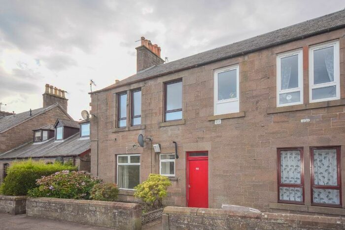 1 Bedroom Flat To Rent In Yeaman Street, Forfar, Angus, DD8