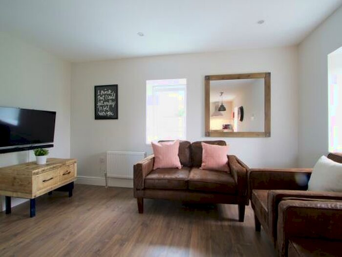 5 Bedroom Flat To Rent In Peel Street, Nottingham, NG1