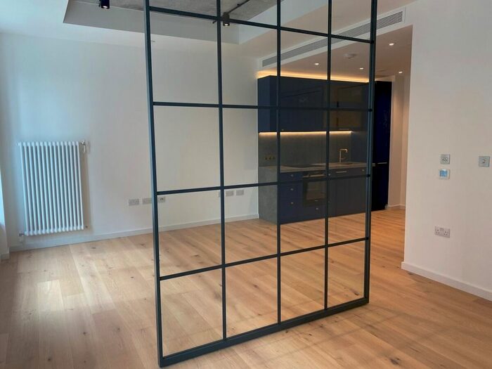 Studio To Rent In Goodluck Hope Walk, London, E14