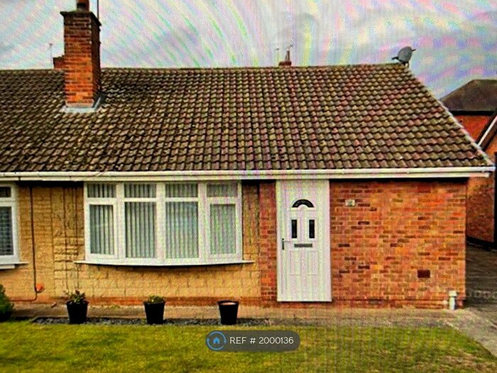 2 Bedroom Bungalow To Rent In Saltersgate Avenue, Pontefract, WF11