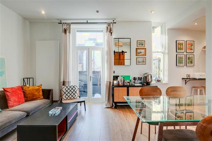 2 Bedroom Flat To Rent In Crawford Place, London, W1H
