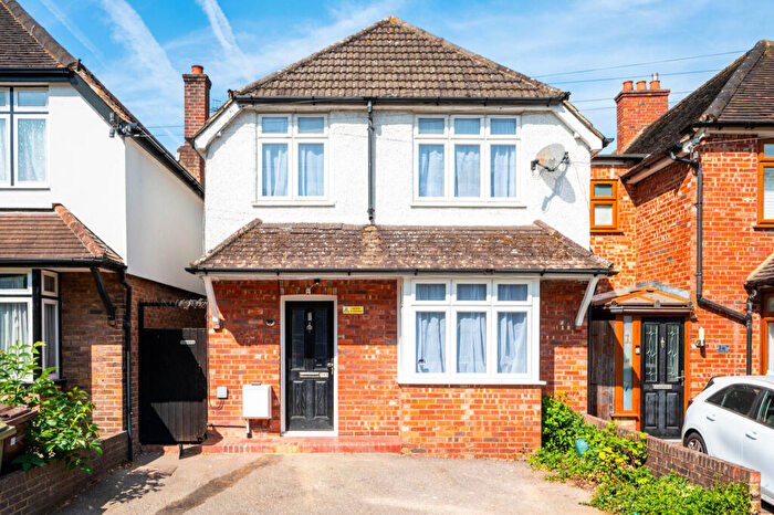 3 Bedroom Detached House To Rent In Guildford, Surrey, , Guildford, GU1
