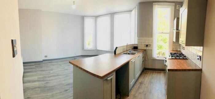 2 Bedroom Flat To Rent In Marmion Road, Liverpool, L17