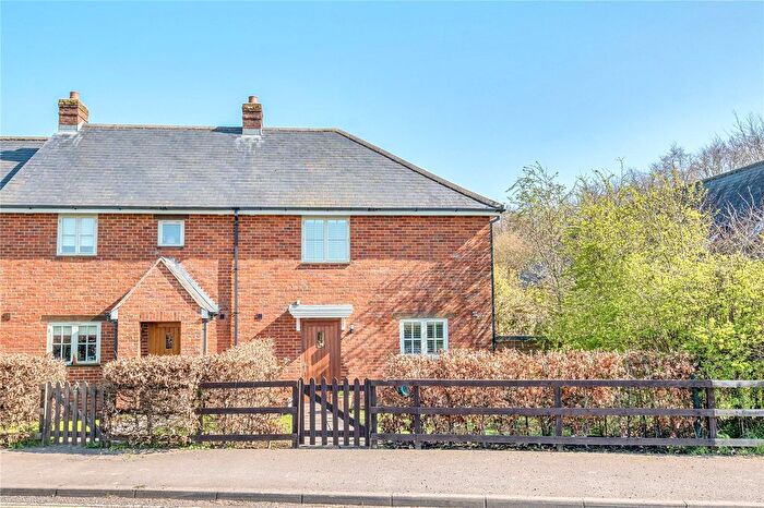 3 Bedroom Semi-Detached House For Sale In Swindon Road, Avebury, Marlborough, Wiltshire, SN8