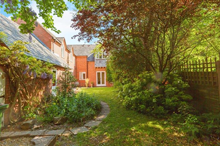 4 Bedroom Detached House For Sale In Home Close, Blaby, Leicester, LE8