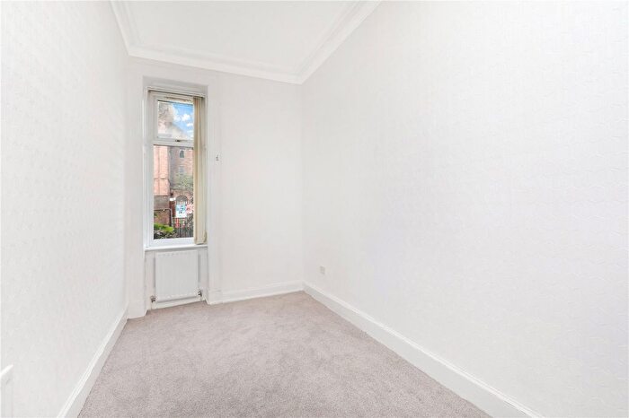 2 Bedroom Flat For Sale In Circus Drive, Dennistoun, Glasgow, G31