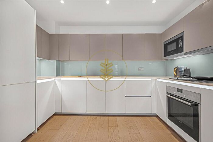 2 Bedroom Apartment For Sale In Wilkinson Close, London, NW2