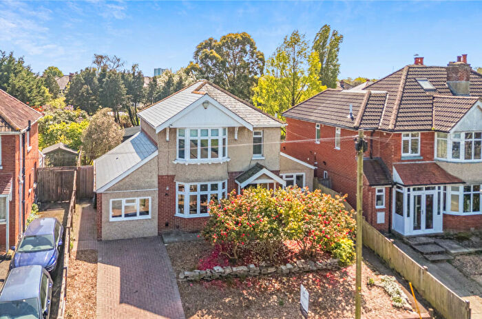5 Bedroom Detached House For Sale In Upper Brownhill Road, Maybush, Southampton, Hampshire, SO16
