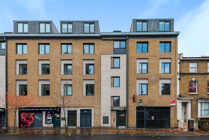 2 Bedroom Flat To Rent In Camberwell New Road London, SE5