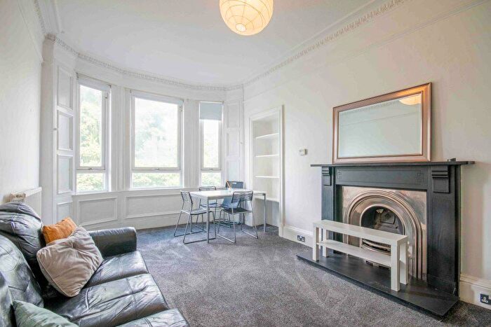 3 Bedroom Flat To Rent In L – Slateford Road, Edinburgh, EH11