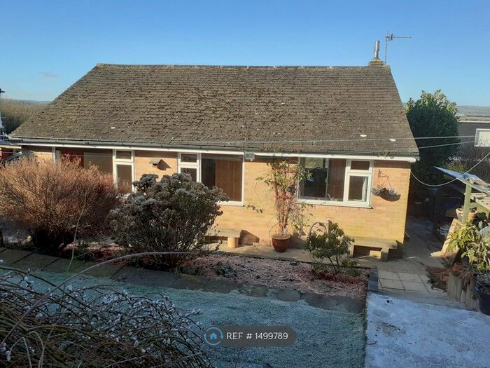 3 Bedroom Bungalow To Rent In Cherry Bank Road, Sheffield, S8