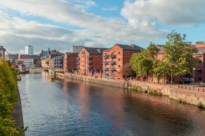 1 Bedroom Apartment To Rent In The Chandlers, Leeds City Centre, LS2