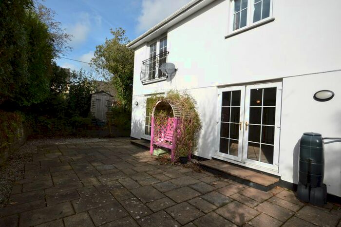4 Bedroom Detached House To Rent In Station Road, St. Columb, TR9