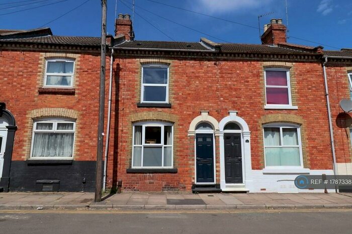 2 Bedroom Terraced House To Rent In Alcombe Road, Northampton, NN1