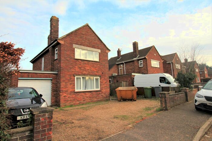 3 Bedroom Detached House To Rent In Mansel Drive, Norwich, NR6