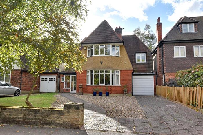 3 Bedroom Detached House For Sale In Brooklands Park, Blackheath, London, SE3