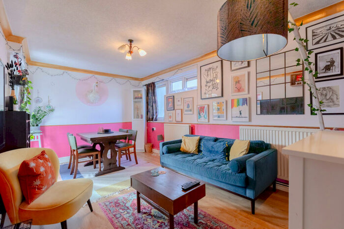 1 Bedroom Apartment To Rent In Arundel Grove, London, ., N16