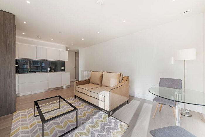 1 Bedroom Flat To Rent In Patterson Tower, Kidbrooke Road, Kidbrooke, London, SE3