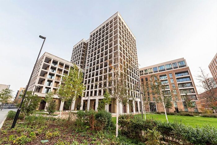 1 Bedroom Flat To Rent In Schooner Road, Royal Wharf, E16