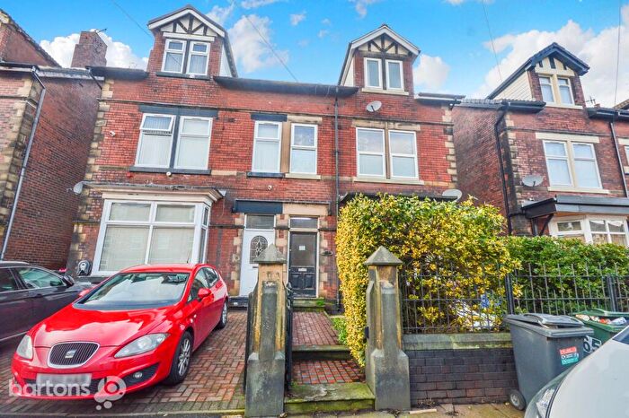 5 Bedroom House For Sale In Clough Road, Rotherham, S61