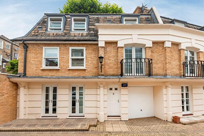 3 Bedroom Property For Sale In St. Peters Place, Maida Vale, W9
