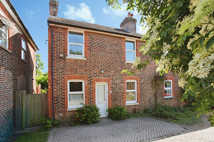 2 Bedroom Semi-detached House For Sale In Shipbourne Road, Tonbridge, Kent, TN10