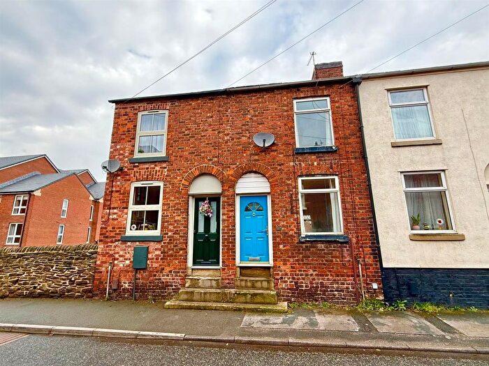 2 Bedroom Terraced House For Sale In Coare Street, Macclesfield, SK10