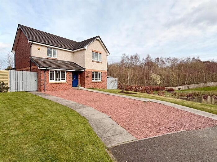 4 Bedroom Detached House For Sale In Cooper Crescent, Ferniegair, Hamilton, ML3