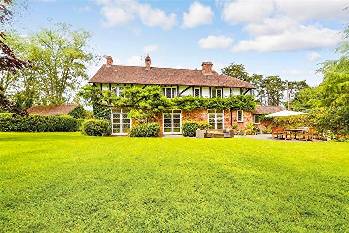 5 Bedroom Detached House For Sale In Calleywell Lane, Aldington, Ashford, Kent, TN25