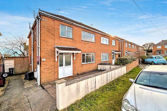 3 Bedroom Semi-Detached House To Rent In Stockmead, Langford, BS40