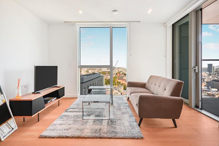 1 Bedroom Apartment For Sale In City Road London, EC1V
