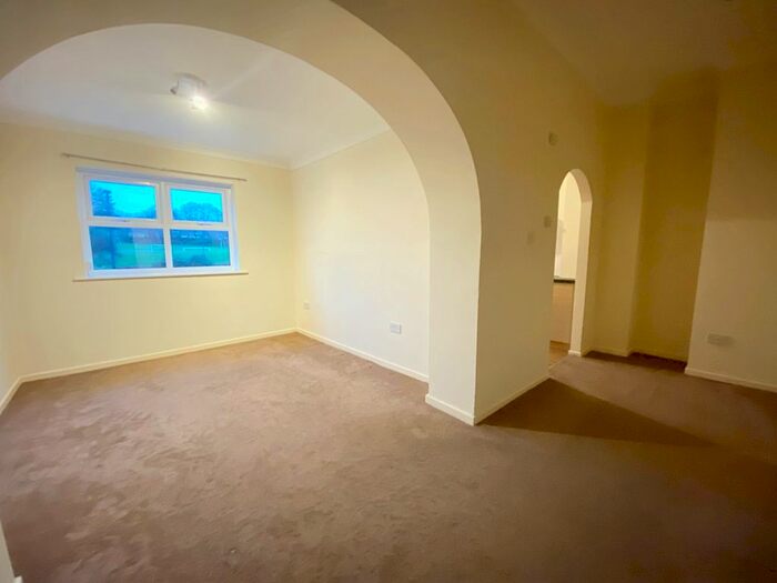 2 Bedroom Flat To Rent In Walker Road, Walker, Newcastle Upon Tyne NE6