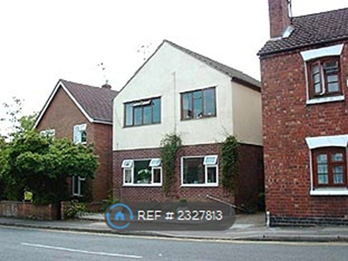 2 Bedroom Maisonette To Rent In Spring Lane, Kenilworth, CV8