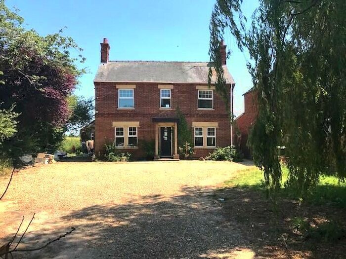 3 Bedroom Detached House For Sale In Chalk Road, Walpole St. Peter, Wisbech, PE14