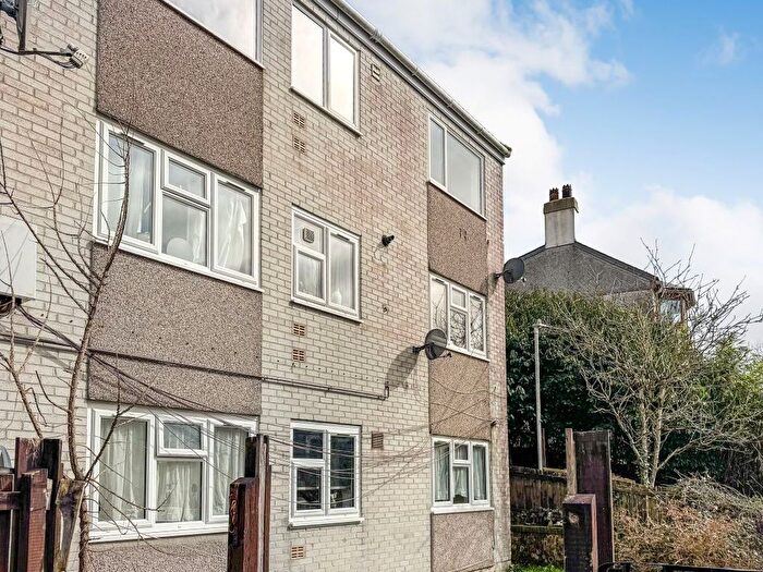 1 Bedroom Flat For Sale In Wallace Road, Bodmin, Cornwall, PL31